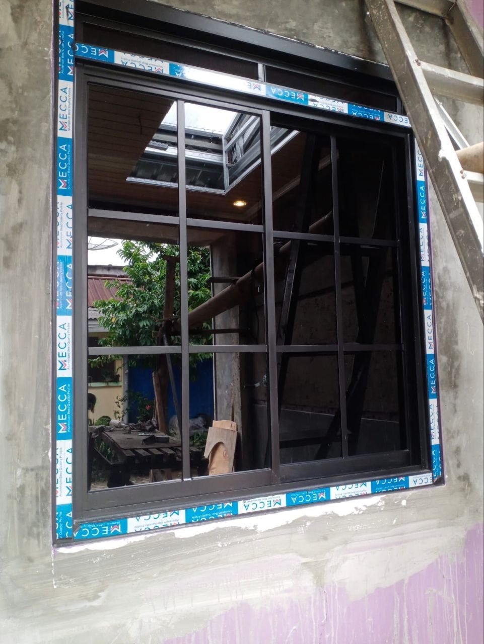 Pekerjaan aluminium & finishing